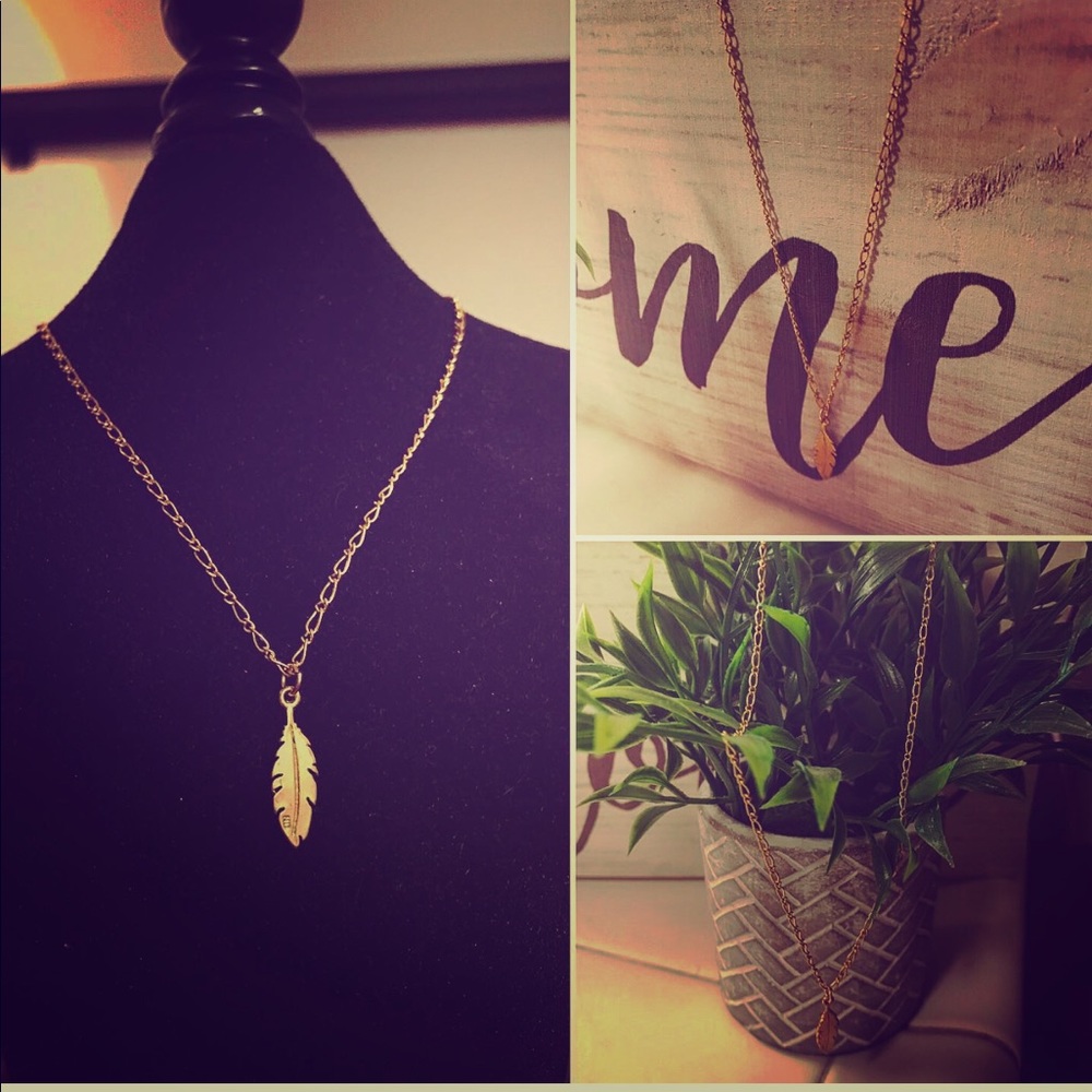 Hand made leaf necklace - gold plated